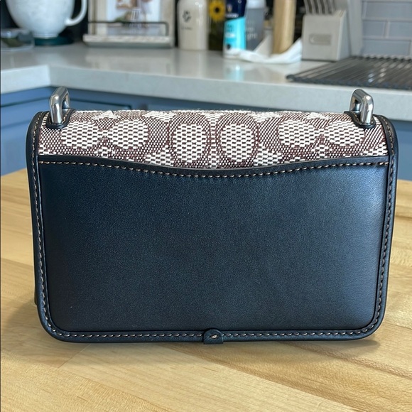 New Coach Bandit Crossbody Signature Crossbody Bag - Picture 3 of 12